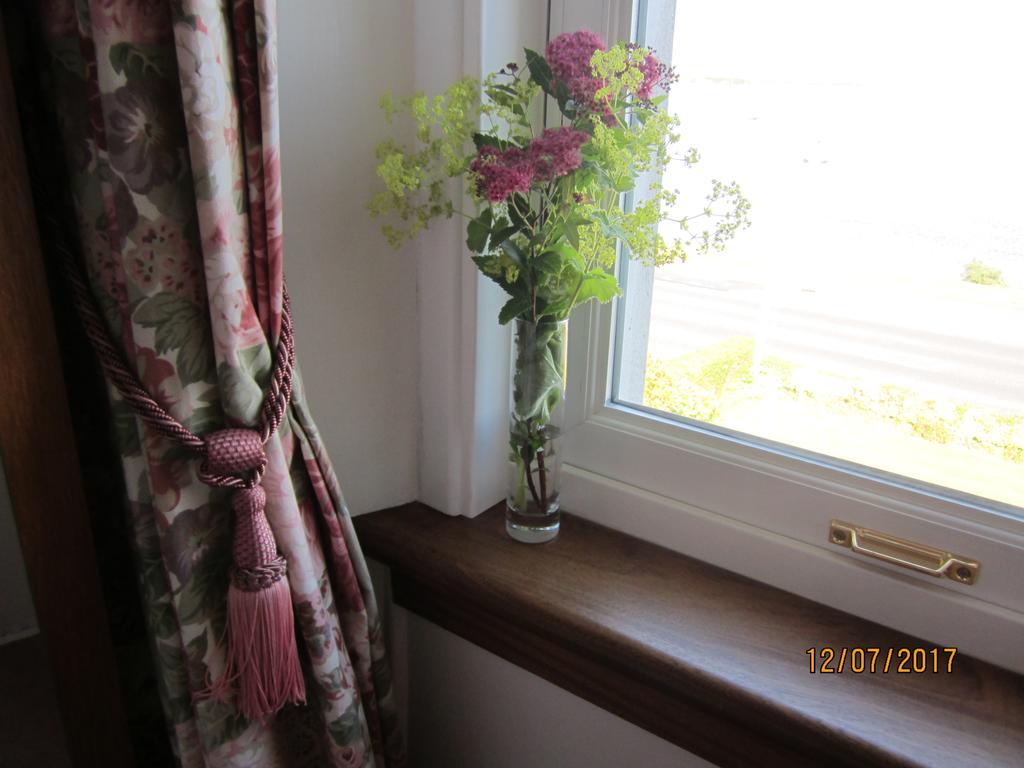 אובאן Ronebhal Guest House מראה חיצוני תמונה