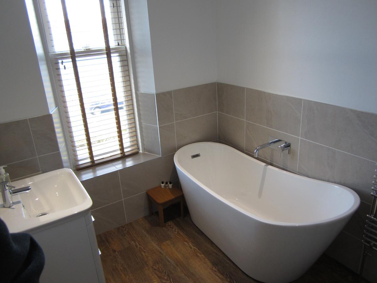 אובאן Ronebhal Guest House מראה חיצוני תמונה